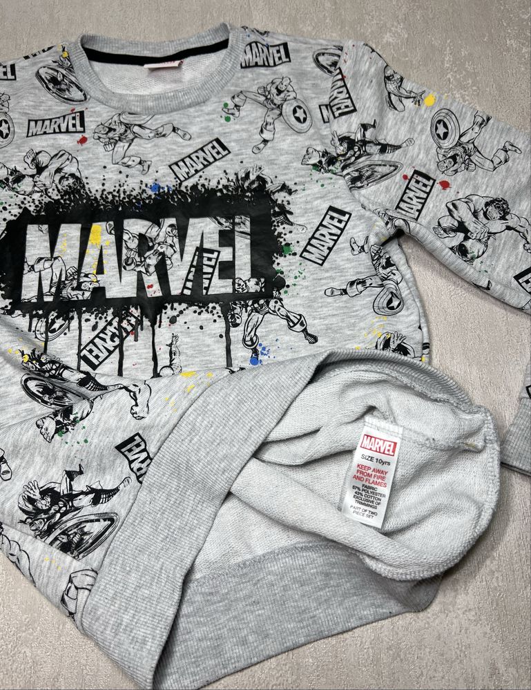 Спортивний костюм Marvel