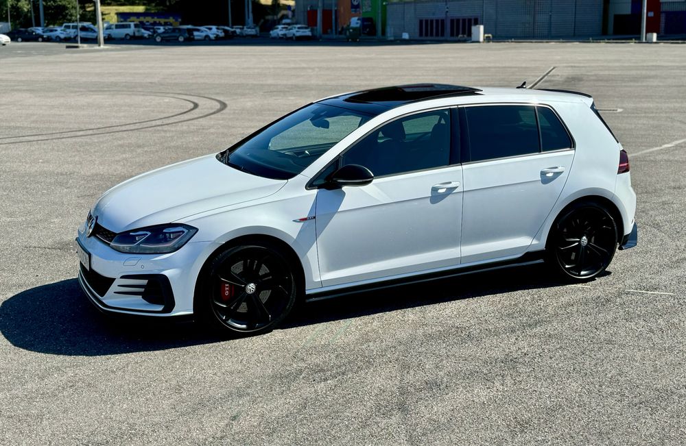 VW Golf 7.5 GTI TCR Akrapovic