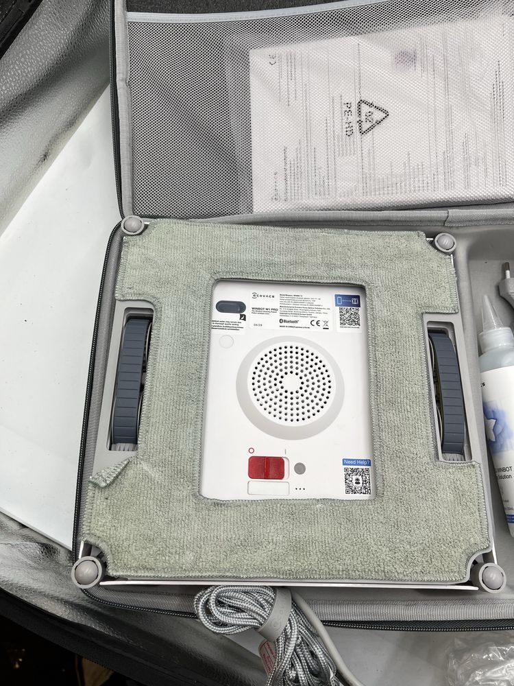 Ecovacs Winbot W1 PRO