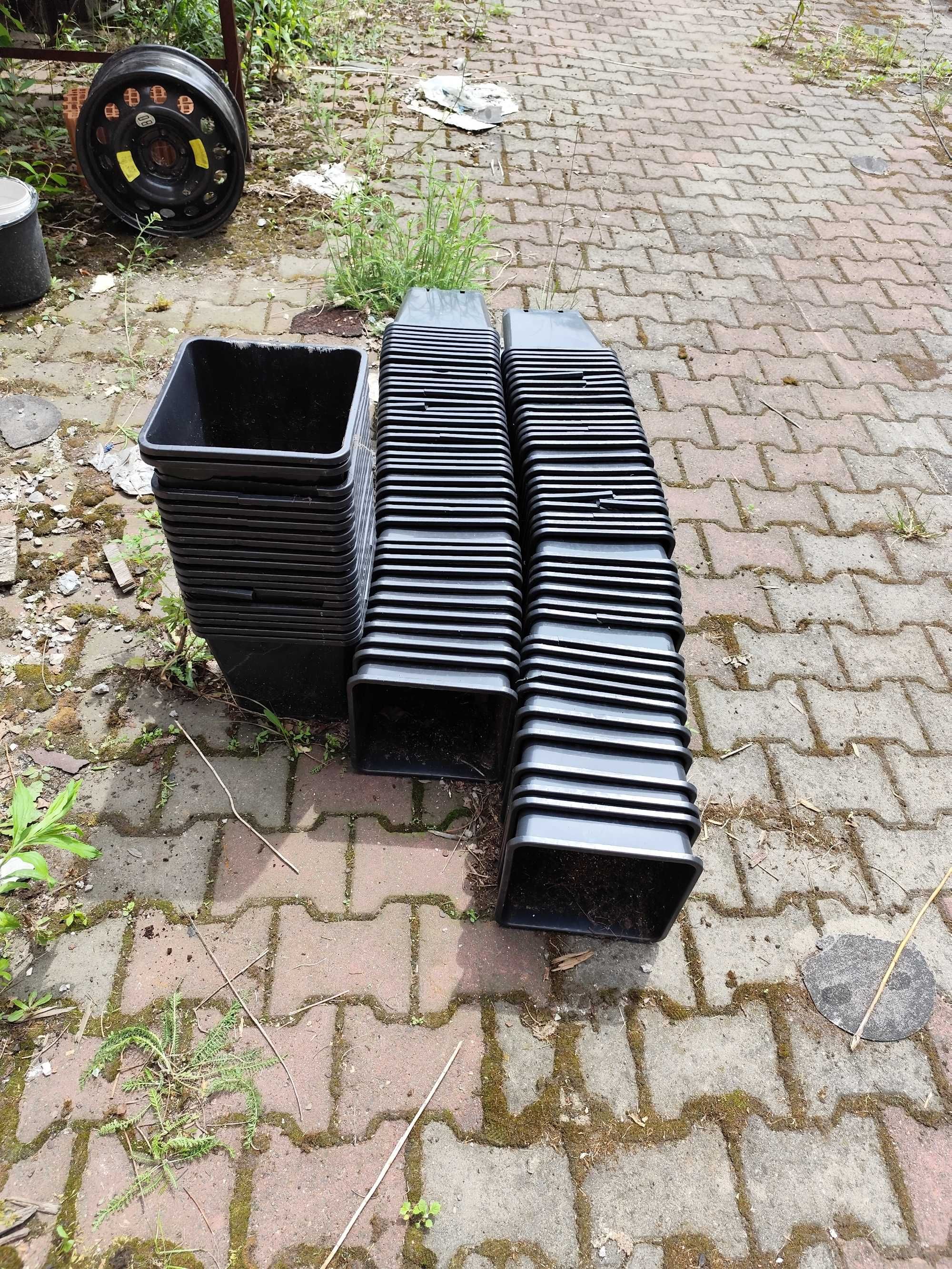 Doniczki uprawowe 25x25x26