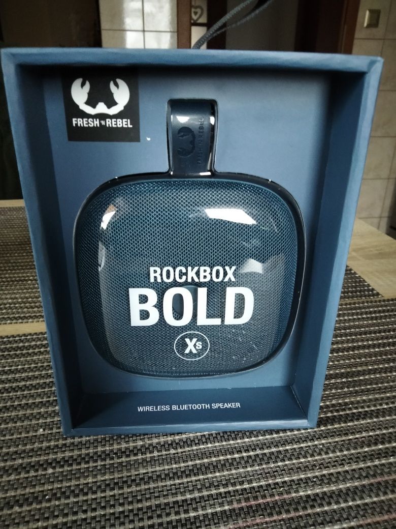 Przenośny głośnik bluetooth
