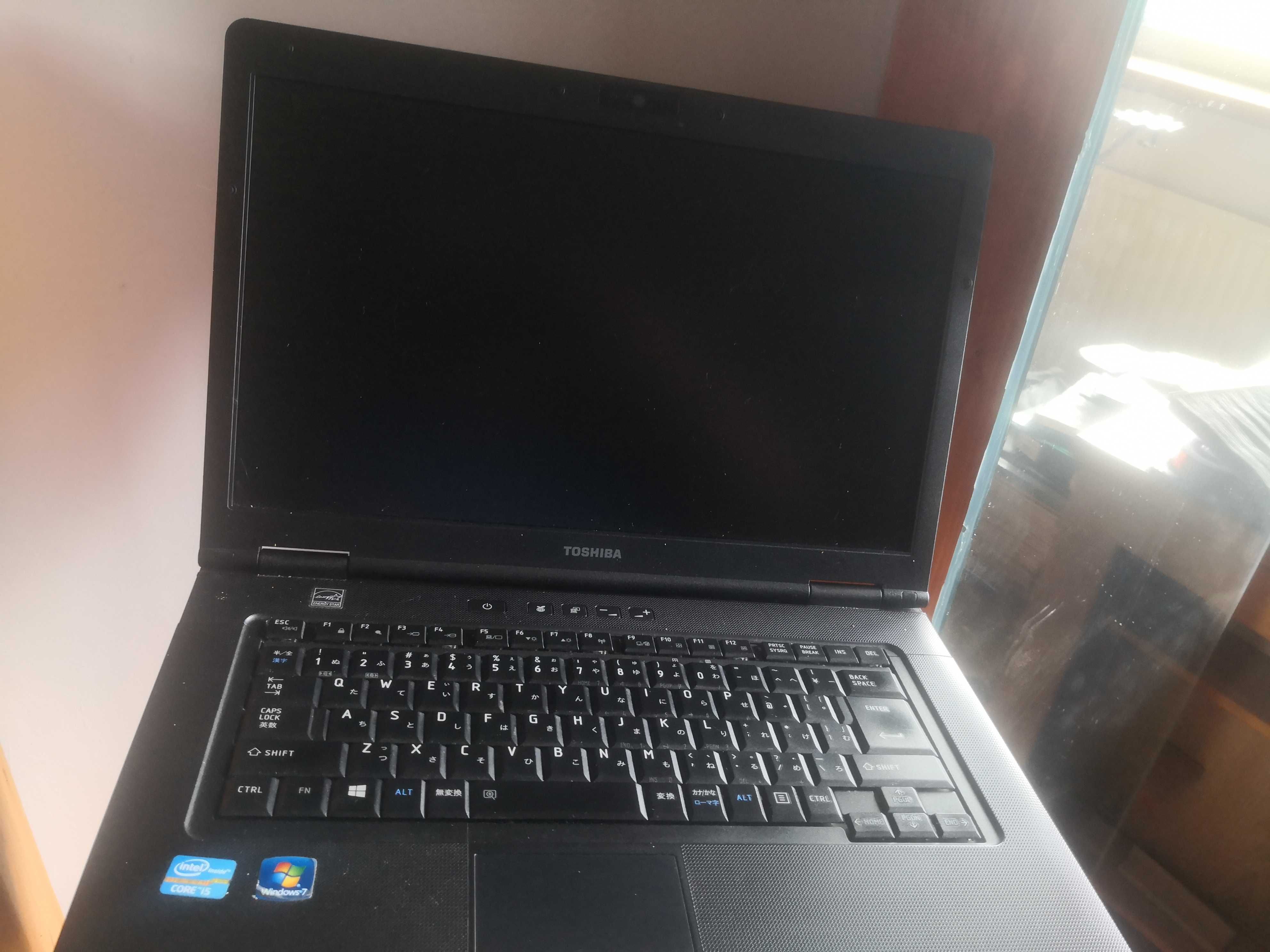 laptop 15 toshiba i5, ssd, B 552/h
