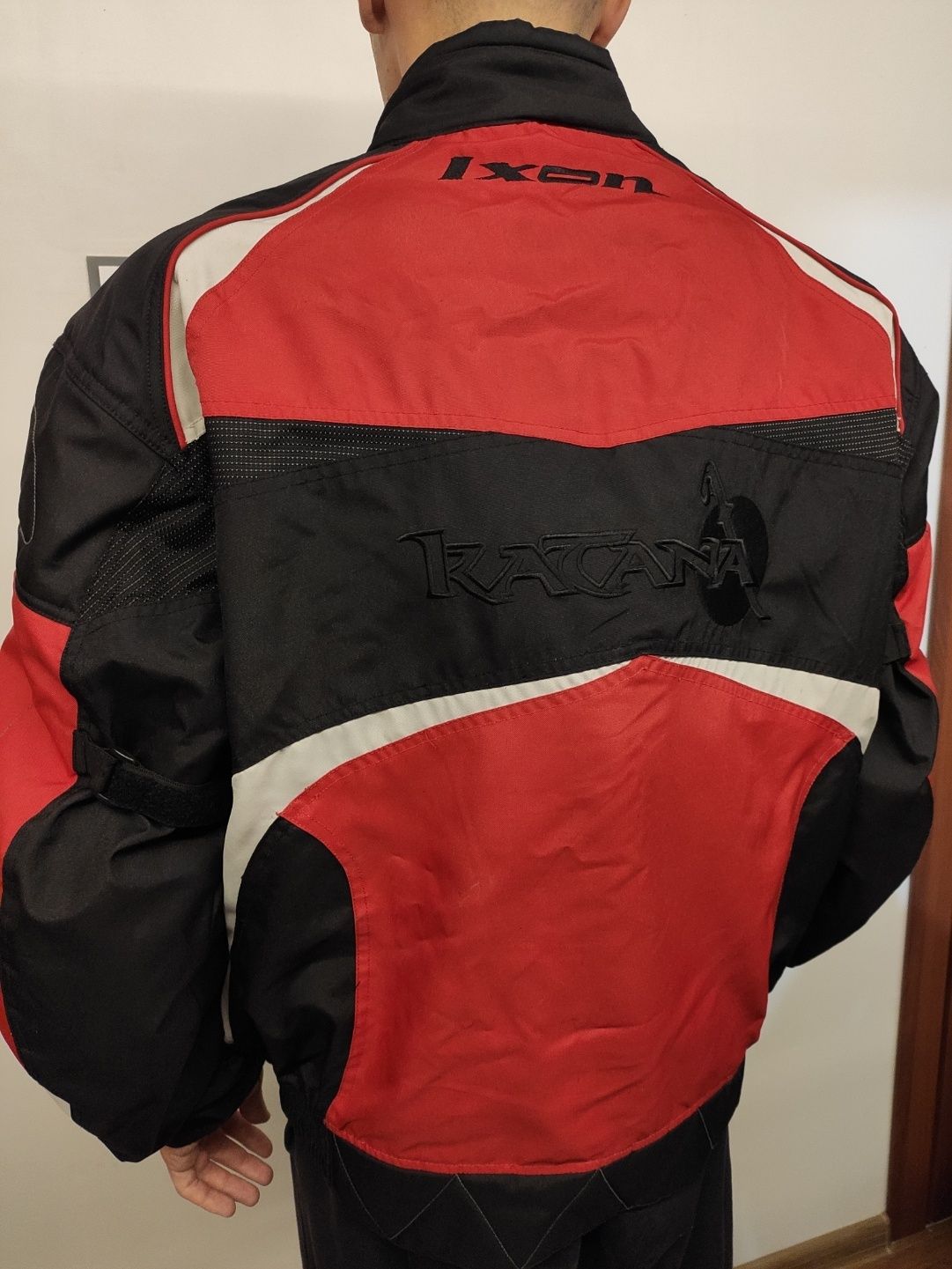 Мотоциклетна куртка ixon (katana) m-l-xl