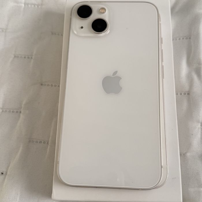 Telefon Iphone 13 biały
