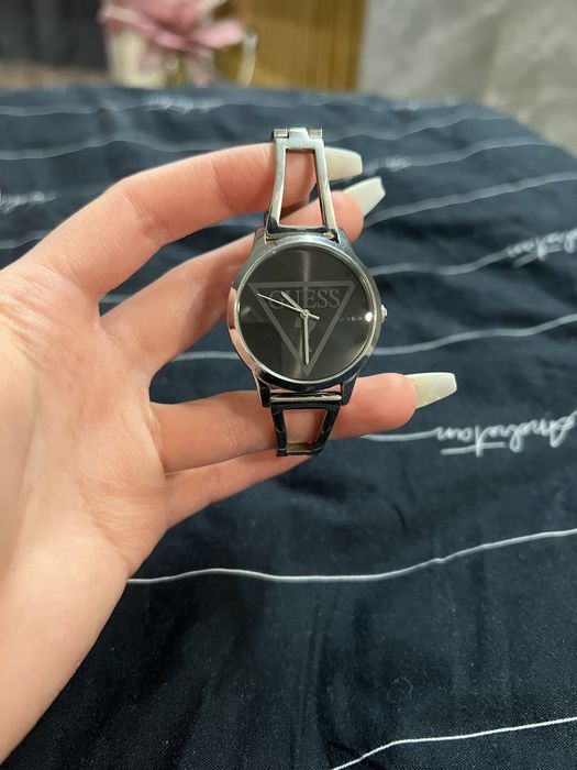 Женские часы guess , Япония  W1145L2