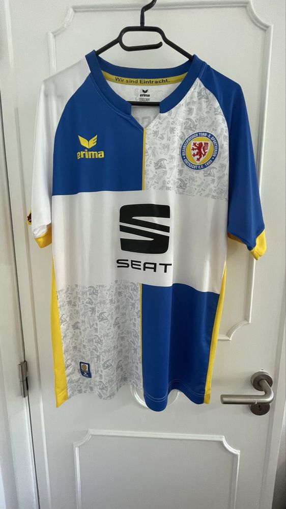 Eintracht Braunschweig Carnival Limited edition 2017
