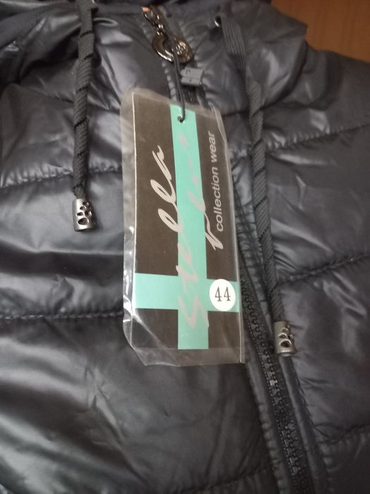 Пальто, весна, новое,на девочку подростка, размер хс ,с,синтепон, прод