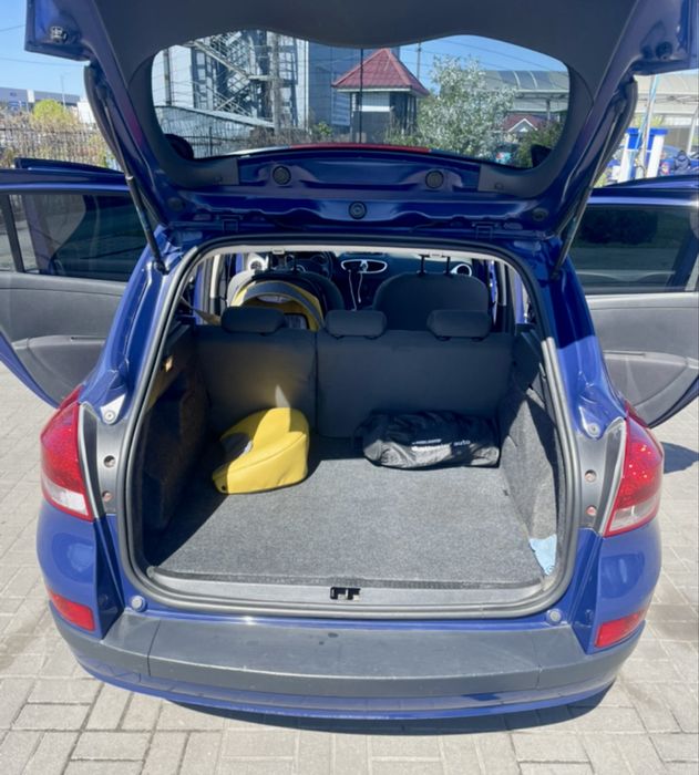 Продам власне авто Renault Clio III 2009