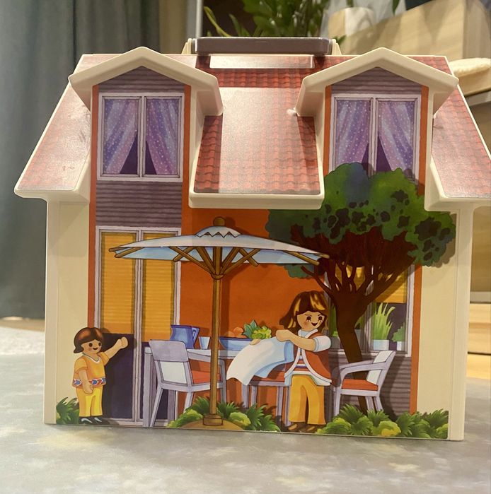 Playmobil przenośny domek dla lalek