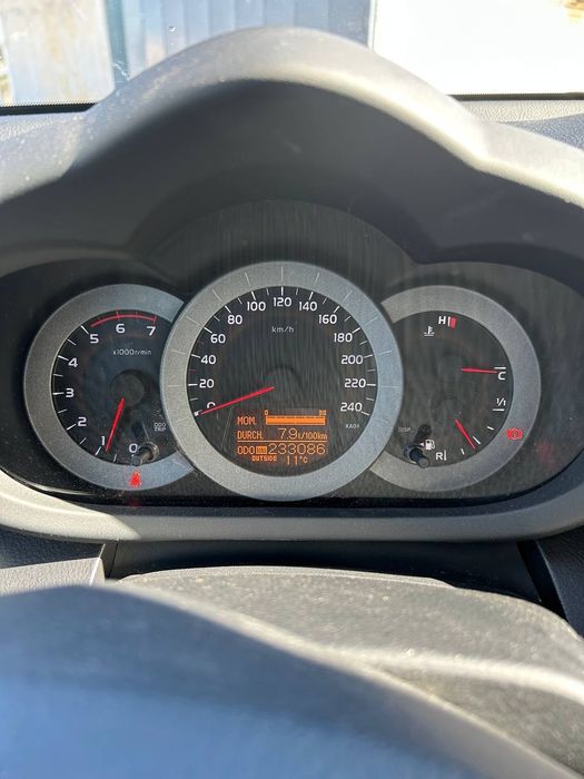Toyota Rav4 2.2 дизель