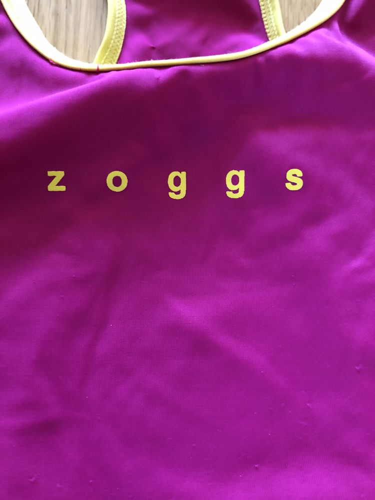 Закритий купальник Zoggs розмір 44 купальний костюм басейн плавання