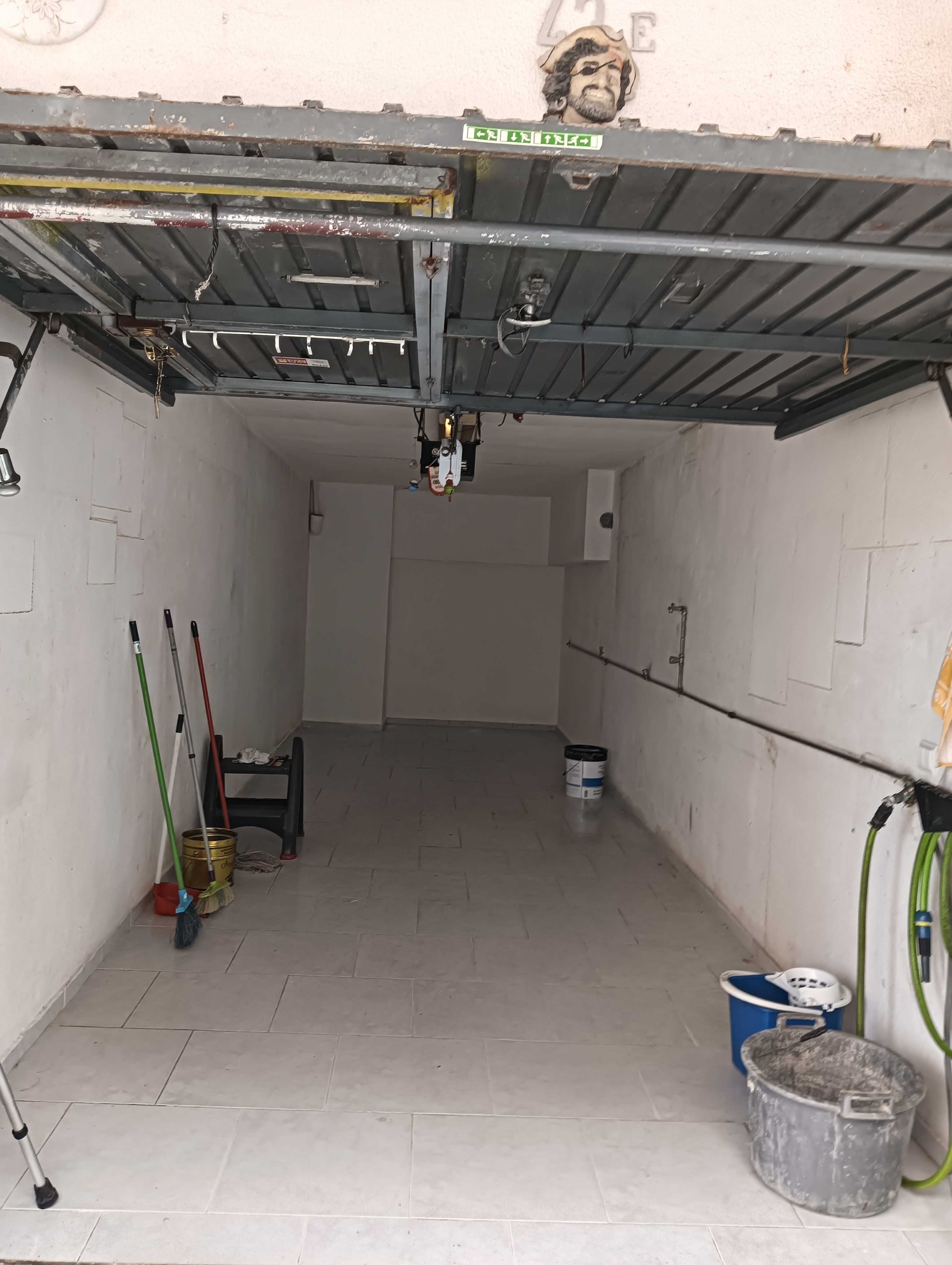 Garagem para 2 carros em Alcochete
