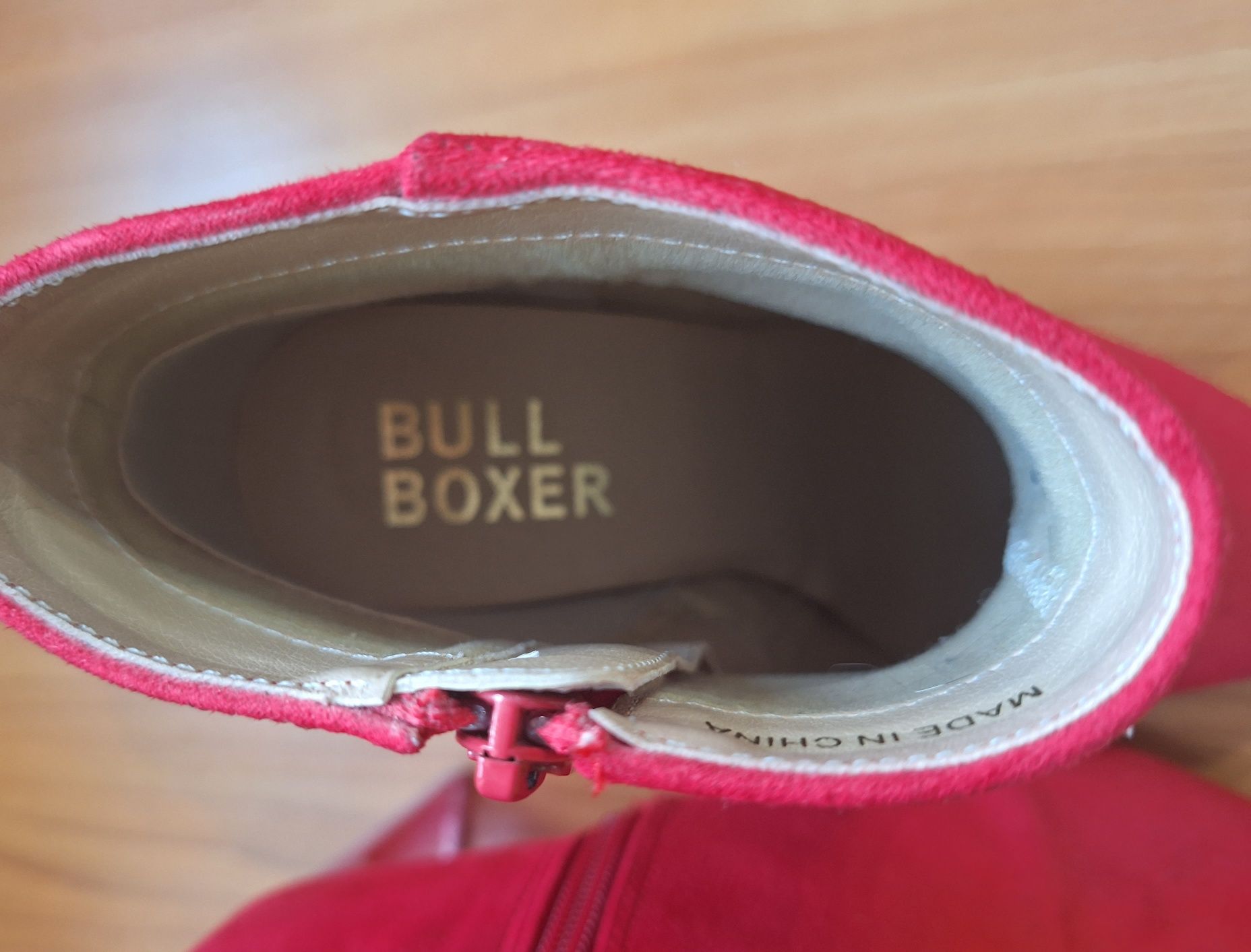 Bullboxer botki czerwone r. 36 przezroczyste obcasy
