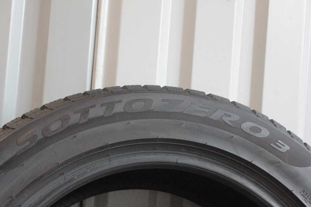 225/55/17 Pirelli Sottozero 3 225/55 R17 101V XL 1x7,6mm