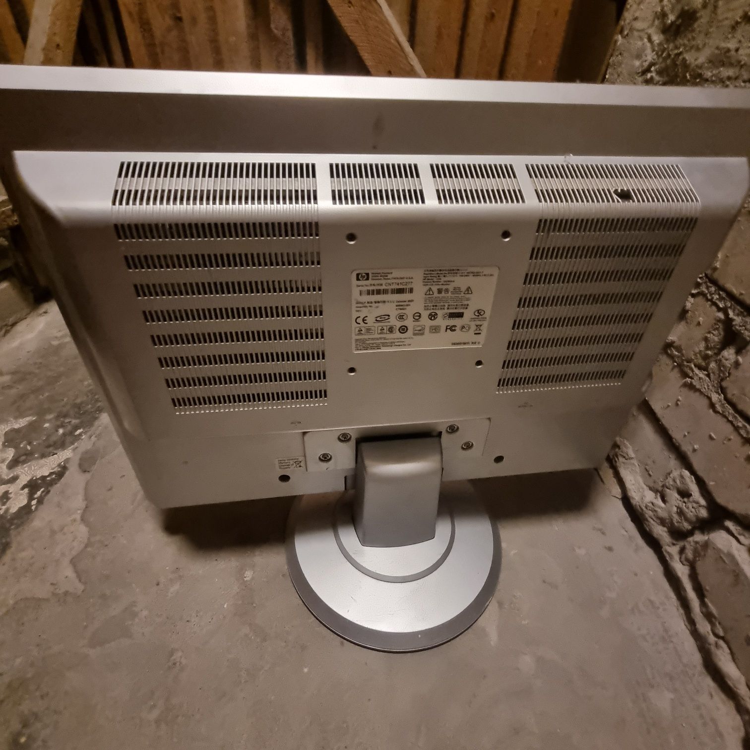 Monitor hp v220 lcd komupter stacjonarny hp