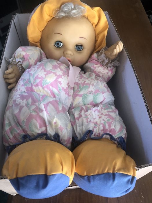 Boneco mole para quarto ou cama de crianca