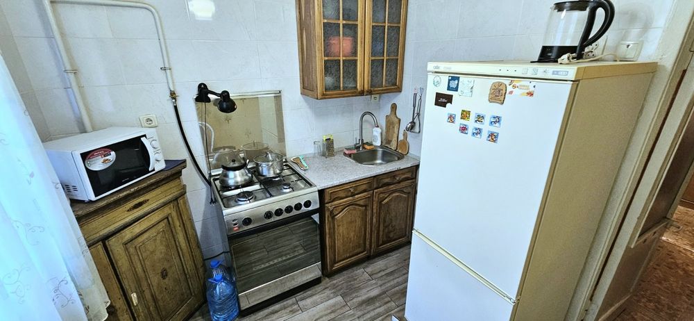 Оренда 2к.кв по вул . Південне Шосе р- н ДК Кірова, можно  Військовим