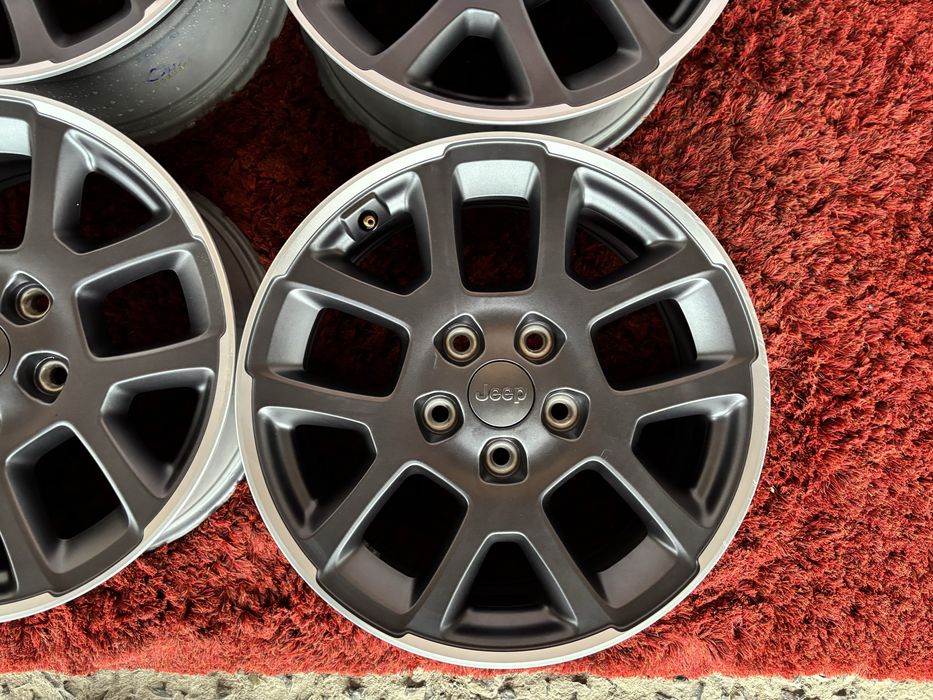 НОВІ ДИСКИ Original Jeep Cherokee Wrangler Dodge Journey R18 5x127