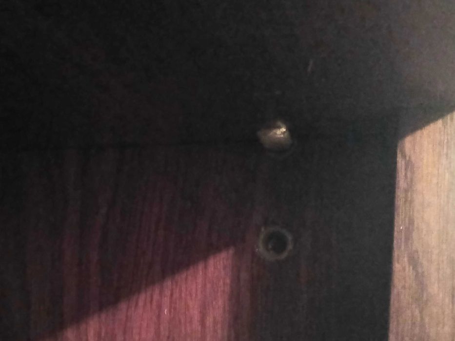 Estante grande em folheado de mogno