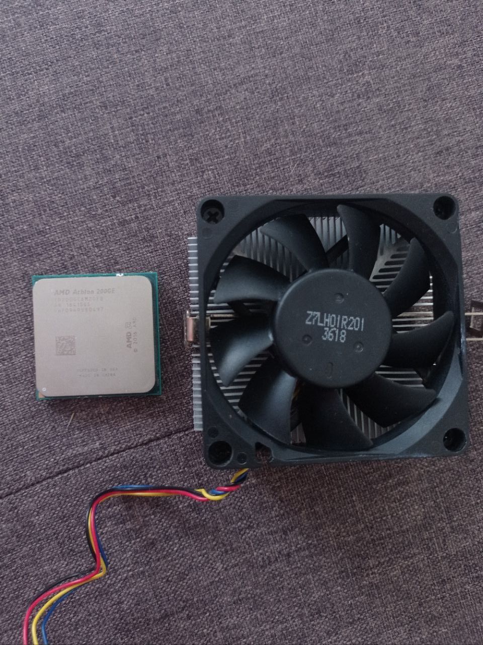 Процесор Amd athlon 200ge