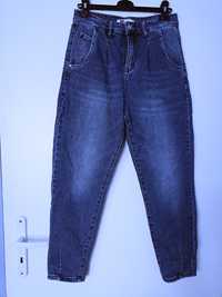 Spodnie damskie (rozmiar M) -12zł
