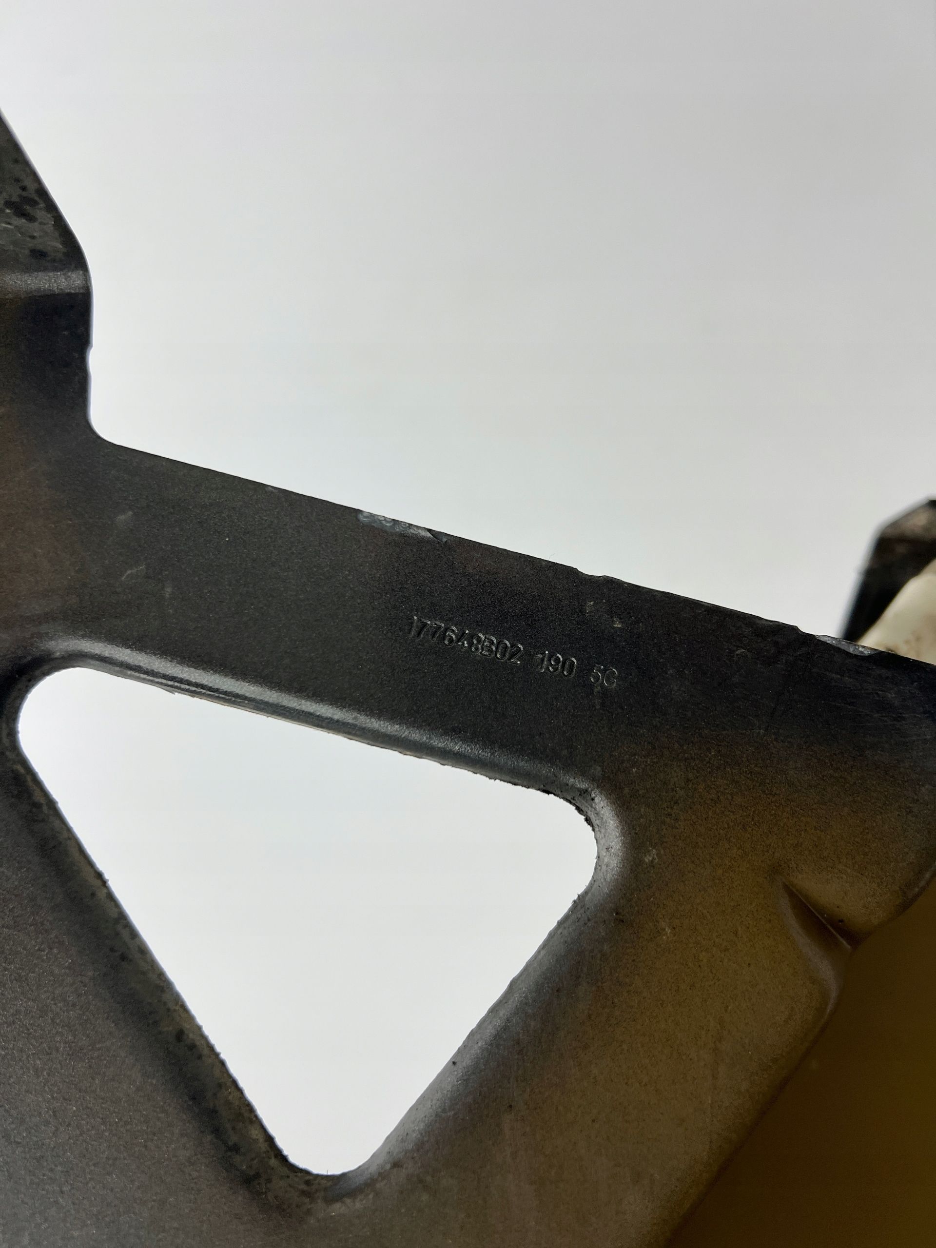 Peugeot Rifter 4 IV Berlingo Combo E błotnik Przedni Lewy GT Line…