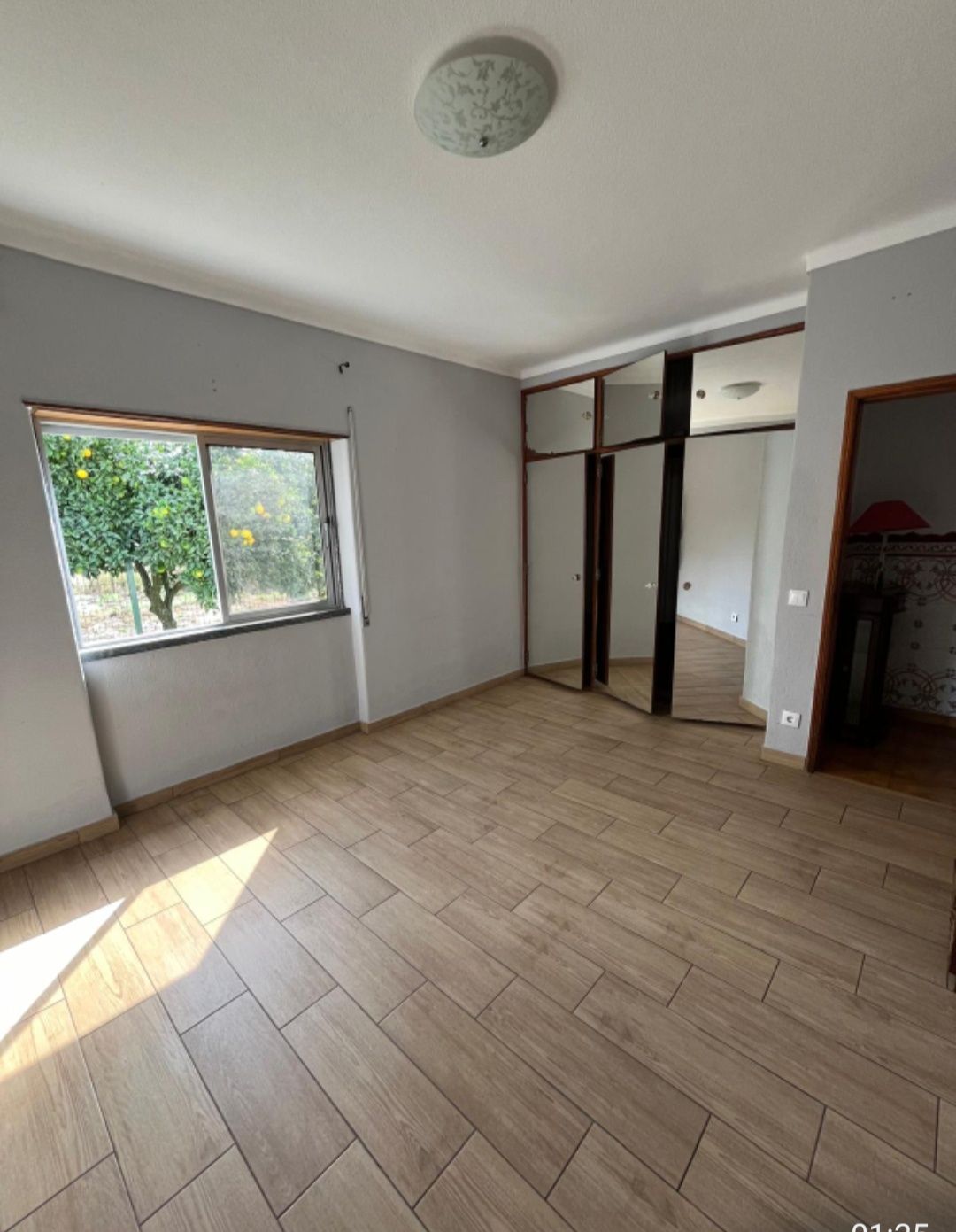 Moradia T3 com jardim para arrendar