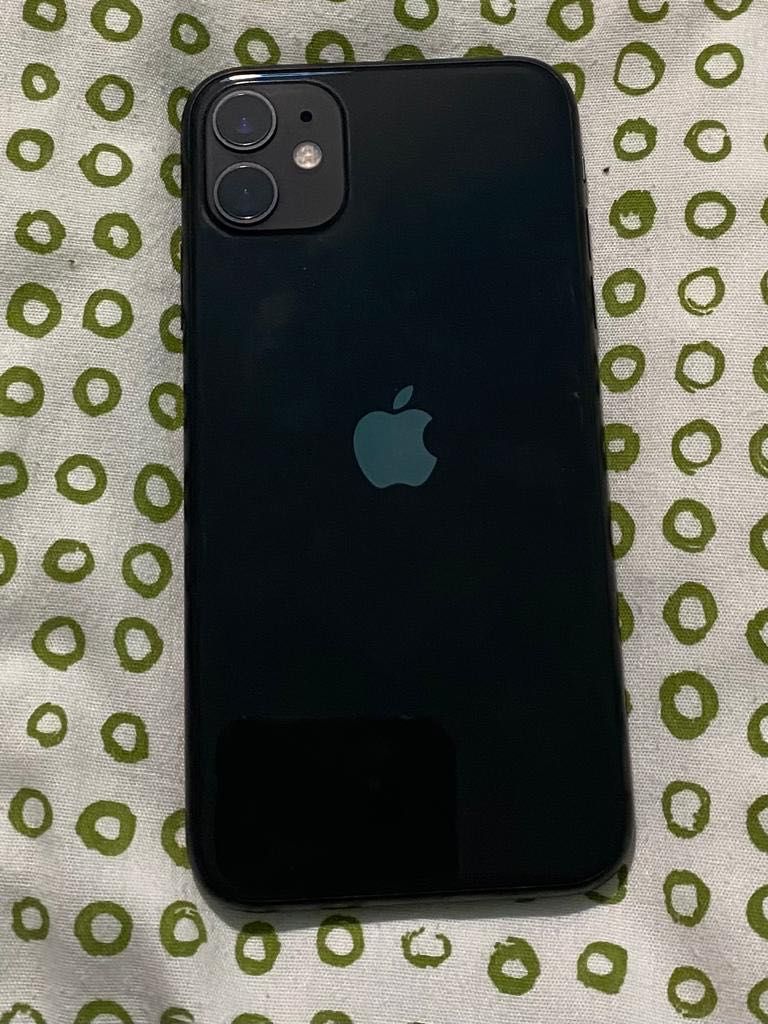 iPhone 11 128 preto