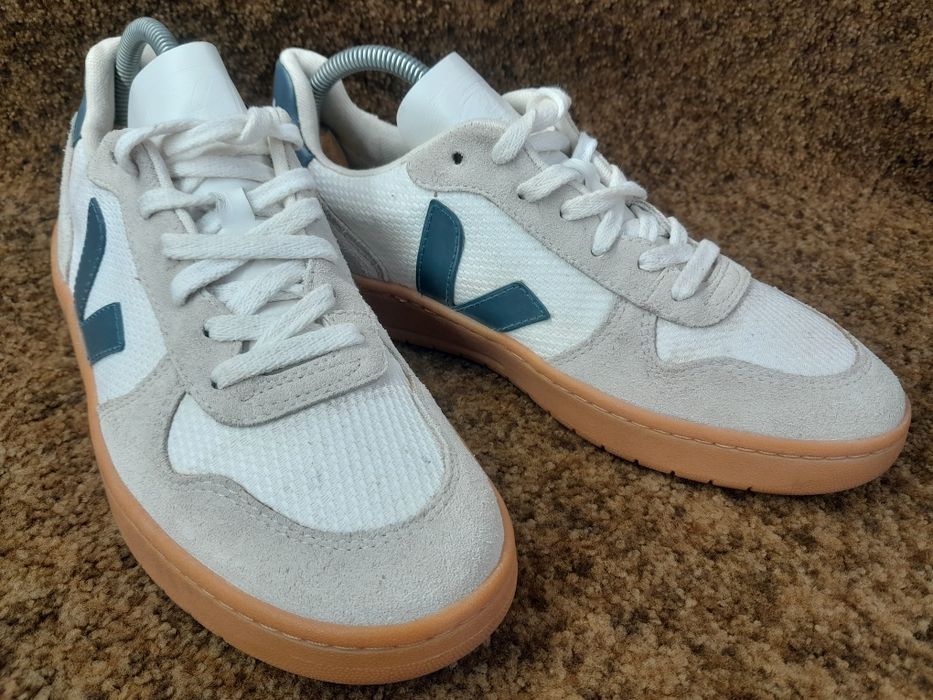 Кросівки оригінал Veja 40 розмір.