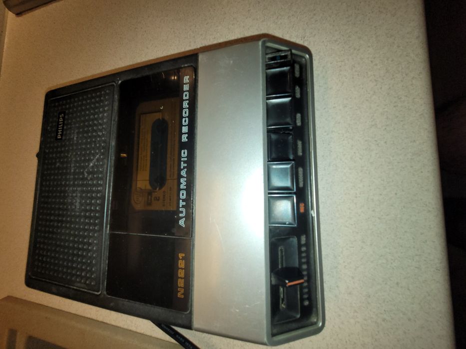 Magnetofon kasetowy Philips