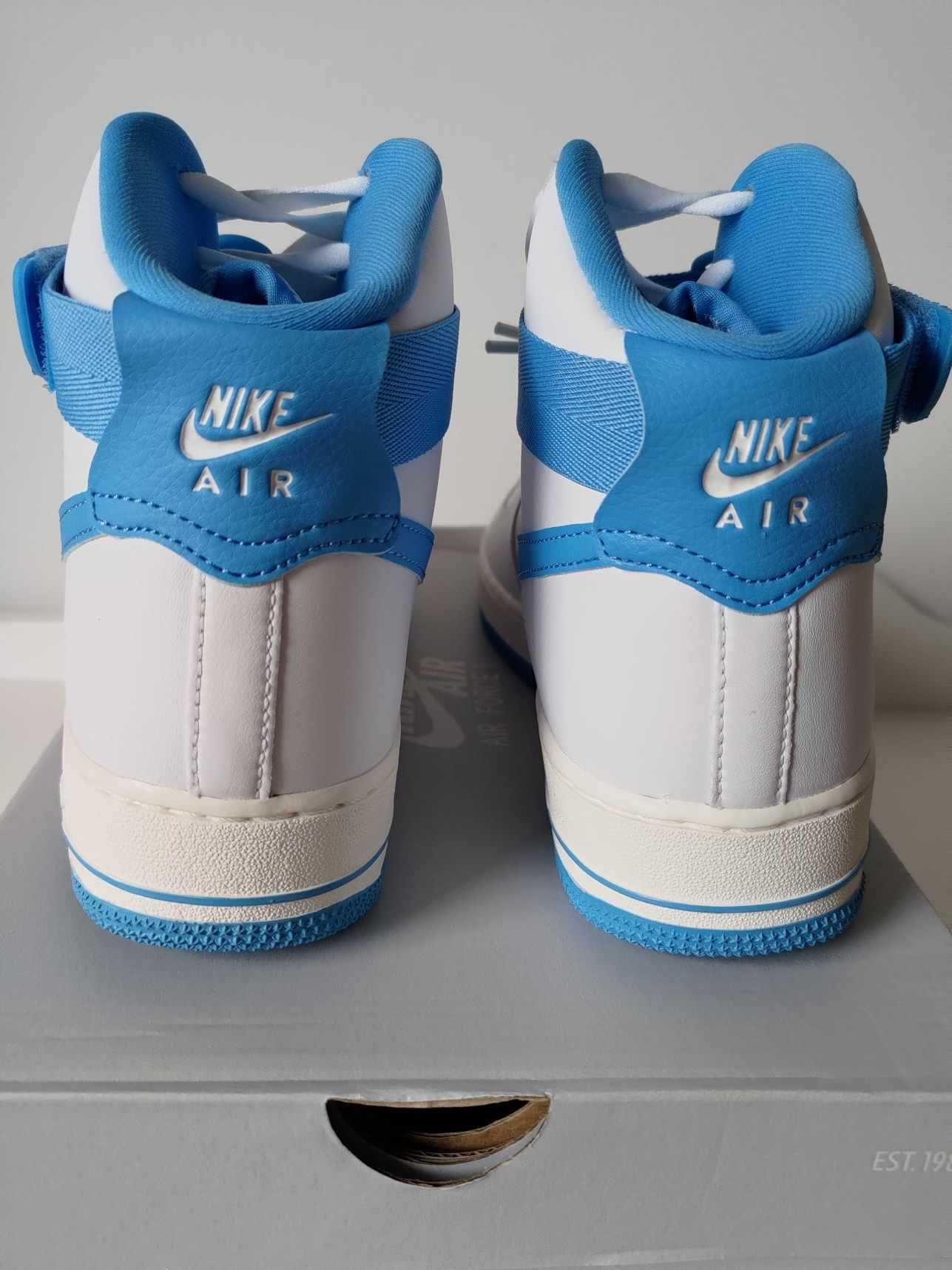 Sneakers - Buty Women's Nike Air Force 1 High OG QS "University Blue"