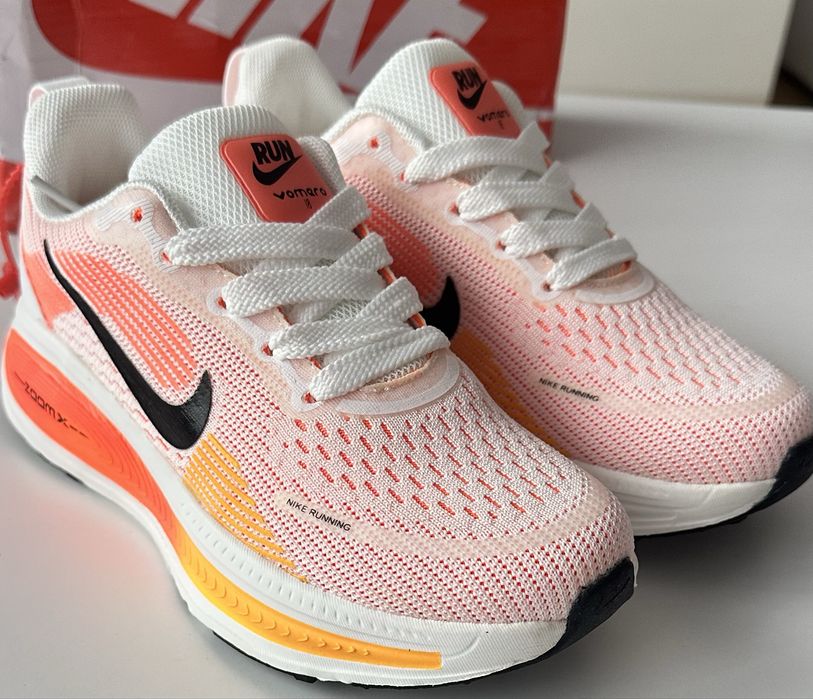 Кросіаки Nike Running (мультикольорові)