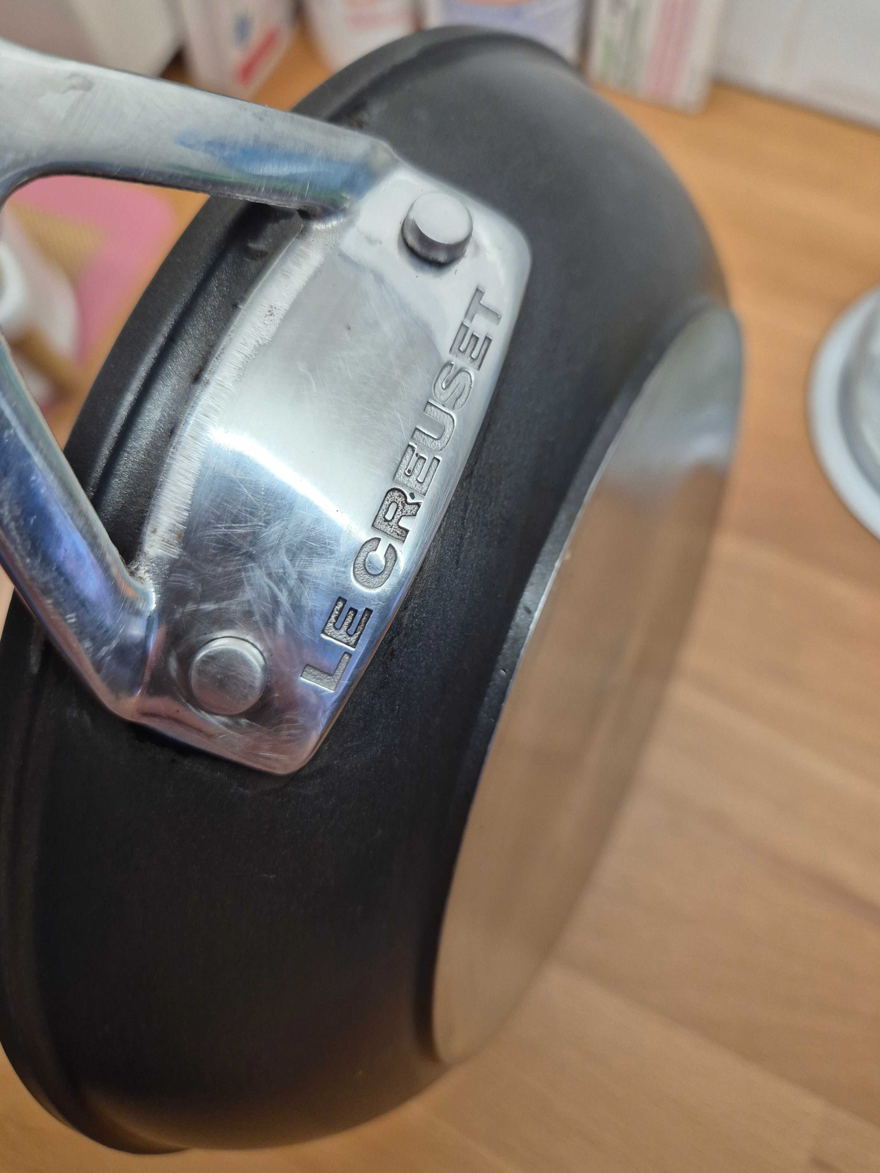 Patelnia nieprzywierająca Le Creuset 22 cm kuta