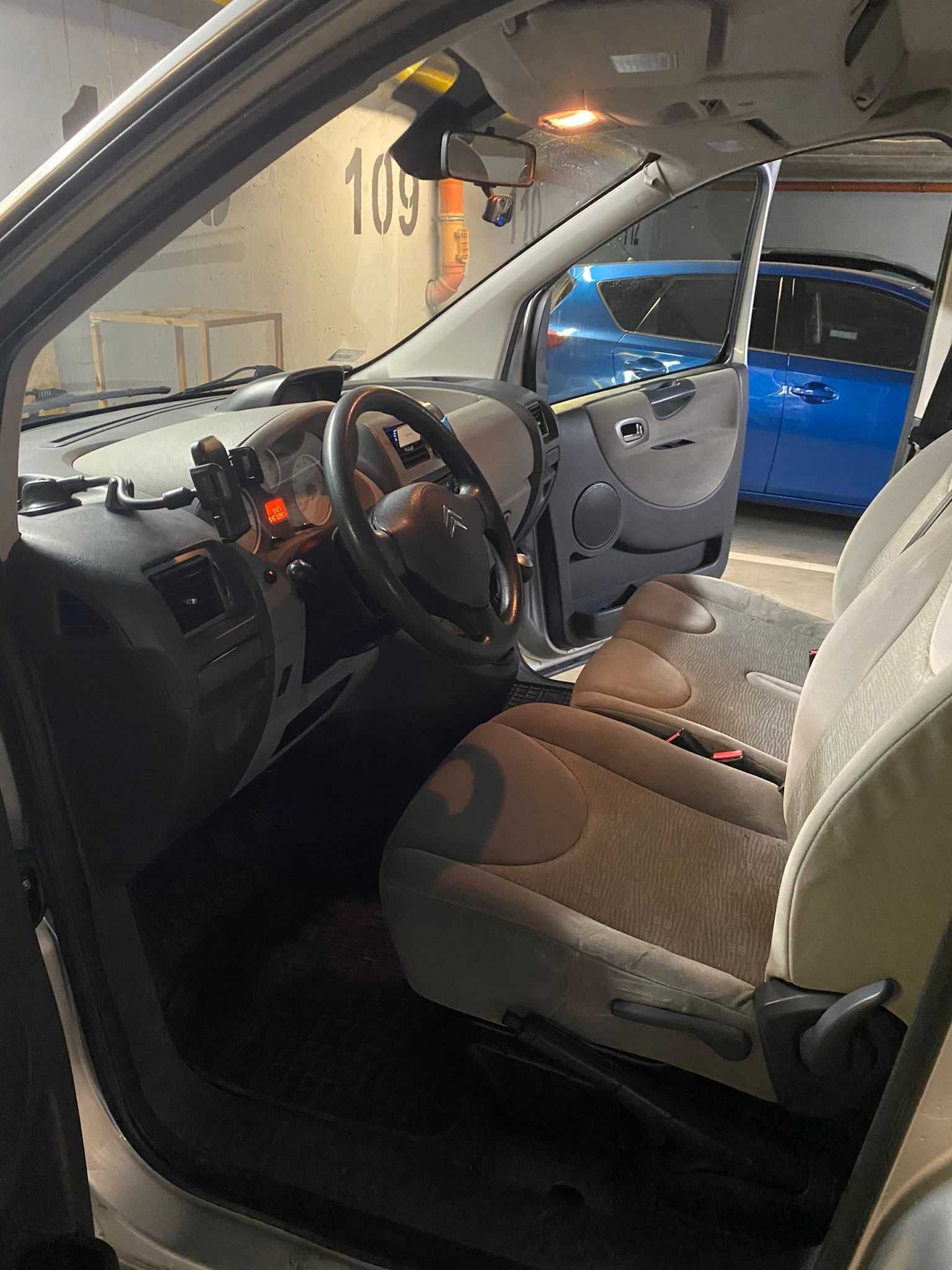 Citroen Jumpy 2011 2,0 D 9- osobowy