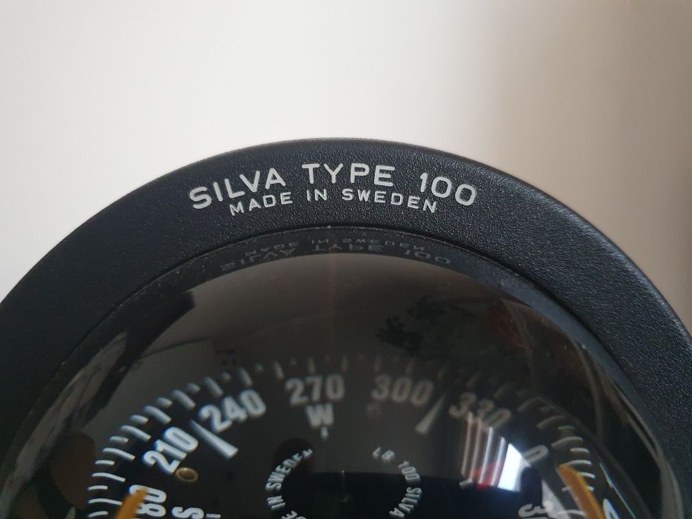 Kompas Silva typ 100