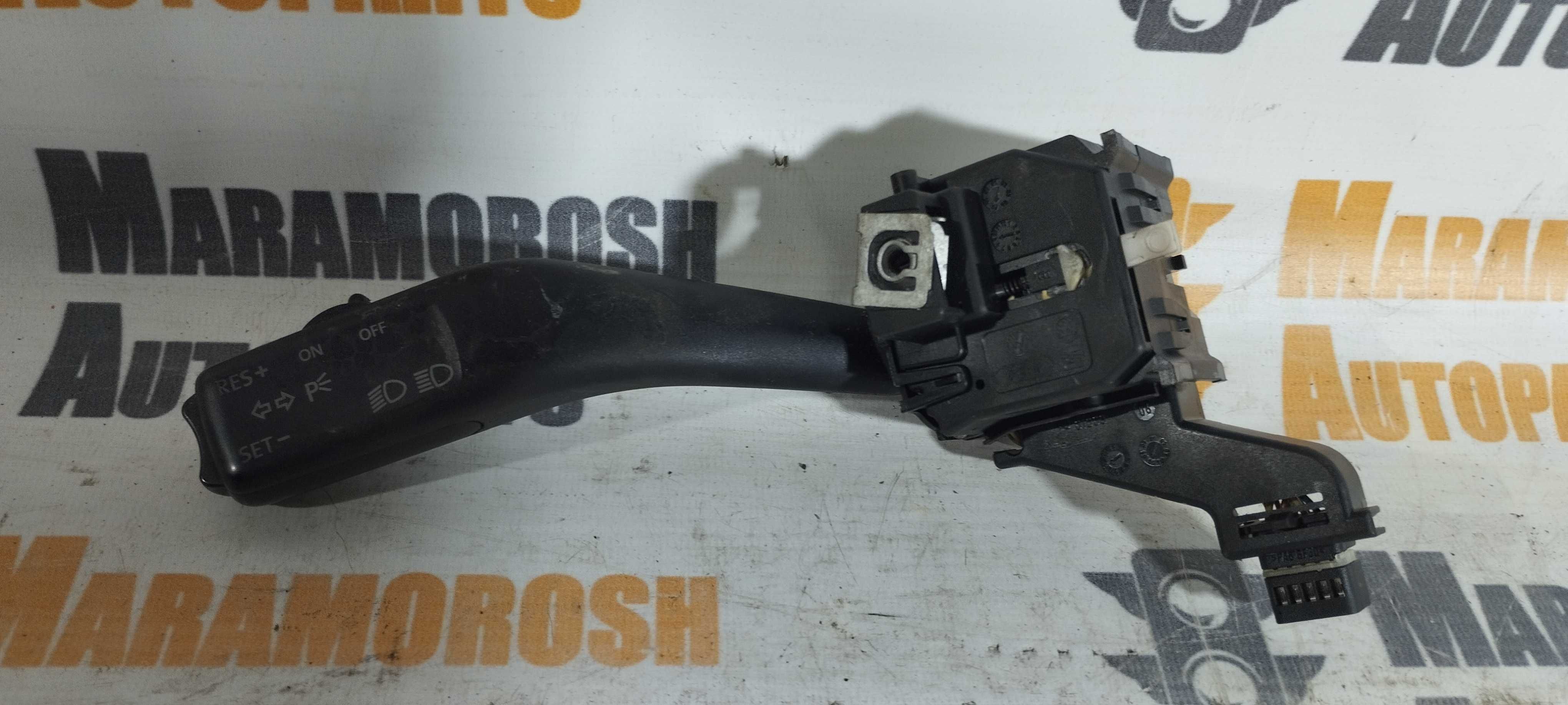 переключатель управления круиз контролем Шкода Skoda A5 а5 2005-2009