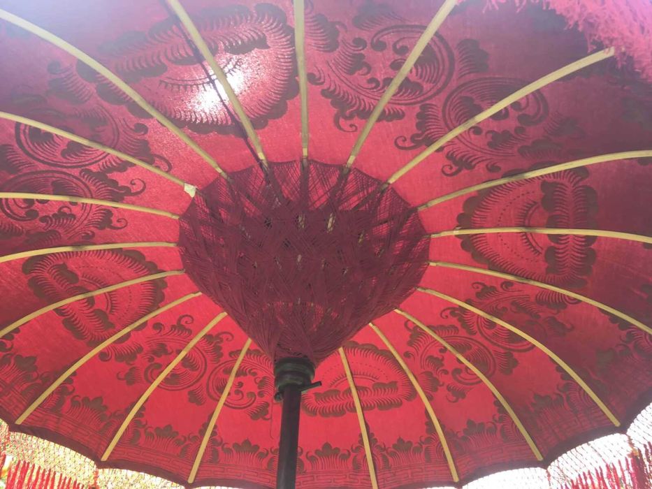 Guarda Sol Bali. Grandes. Azuis, pretos e encarnados