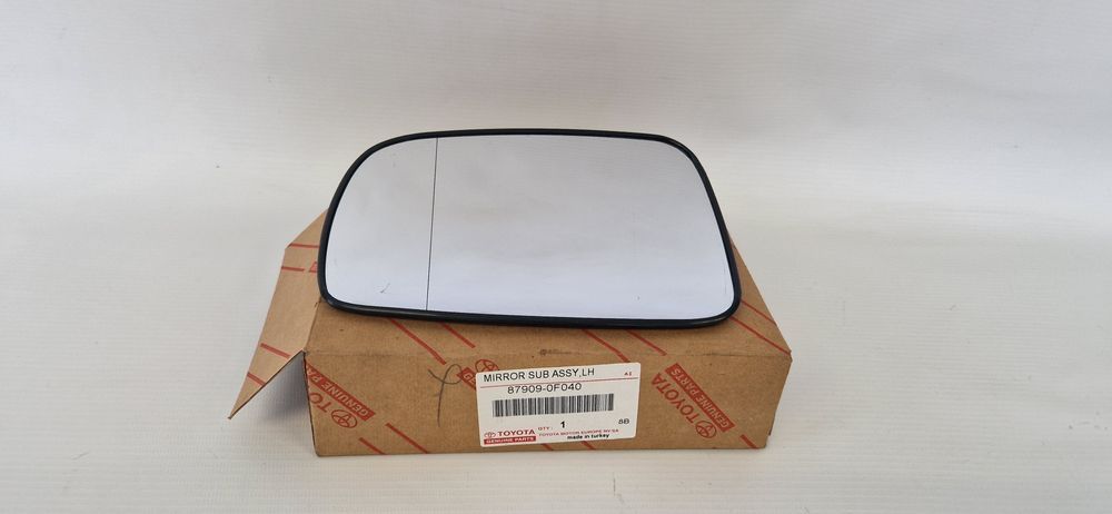 Wkład lusterka Toyota Corolla Verso 04-09 lewy OE Nowy