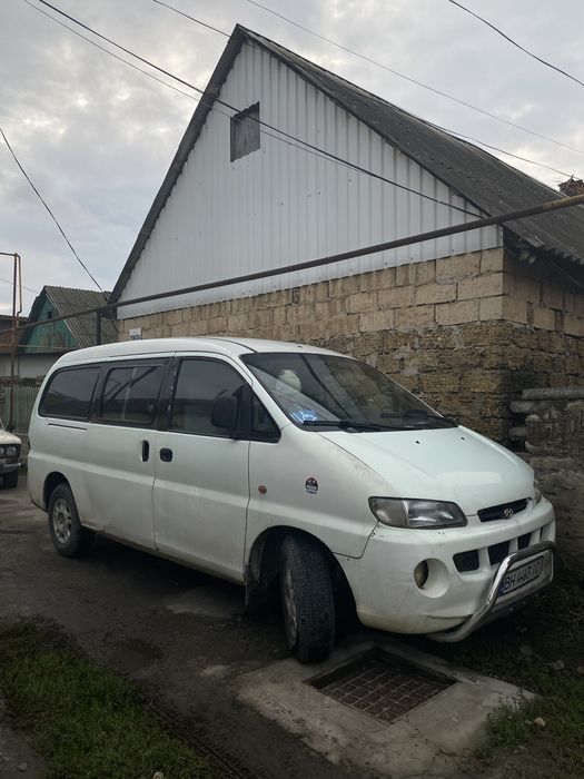 Микроавтобус hyundai h200