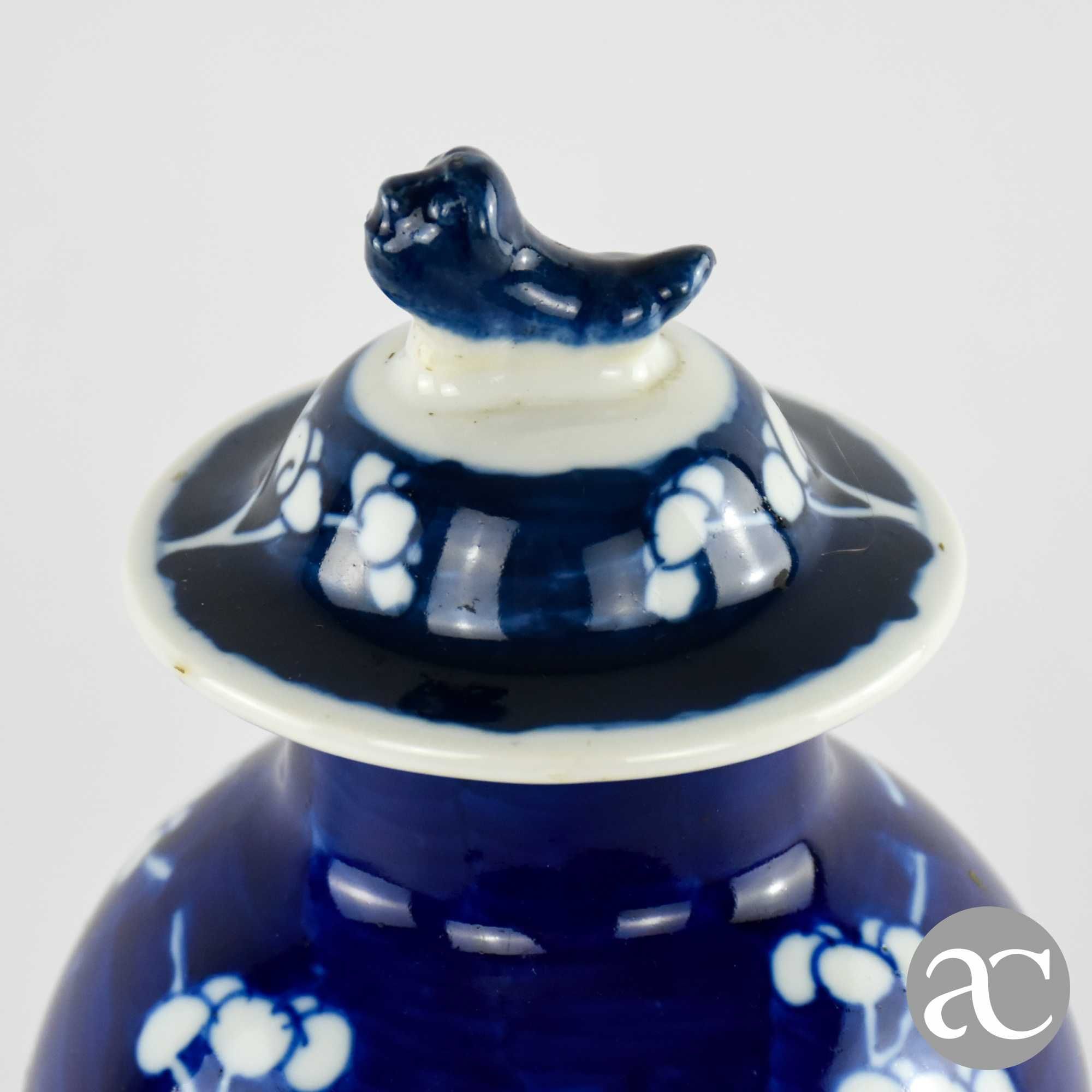 Pote Porcelana da China Decoração Flor de Amendoeira Período República