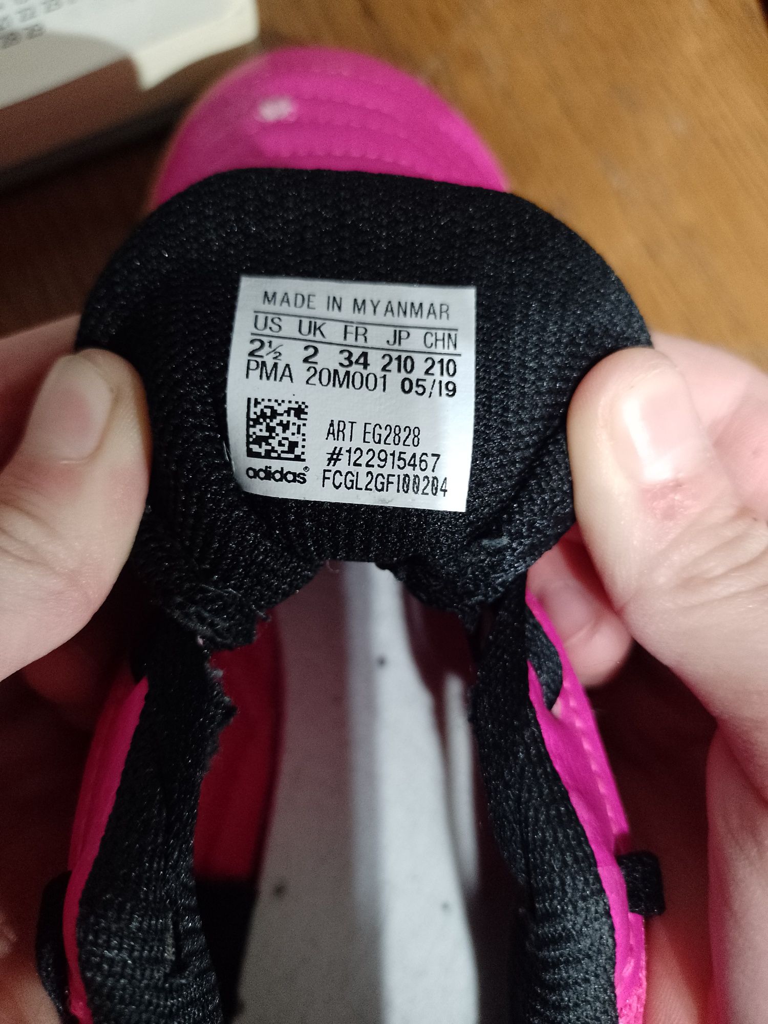 Halówki adidas predator różowe r. 34 wkładka 21 cm
