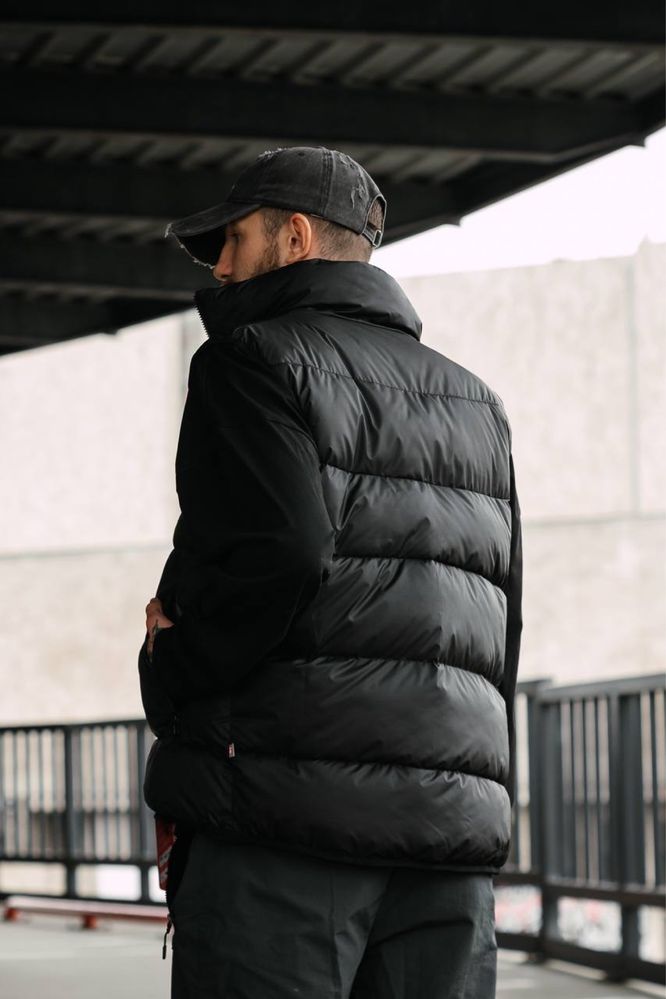 Жилетка Nike Storm-FIT Windrunner Primaloft-Field/ жилет найк на осінь
