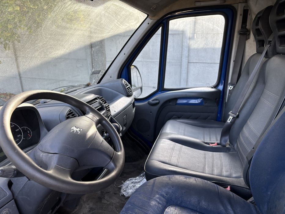 Sprzedam Peugot Boxer 2004r