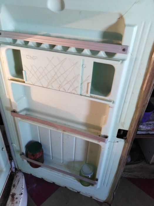Холодильник - раритет "Тамбов"
