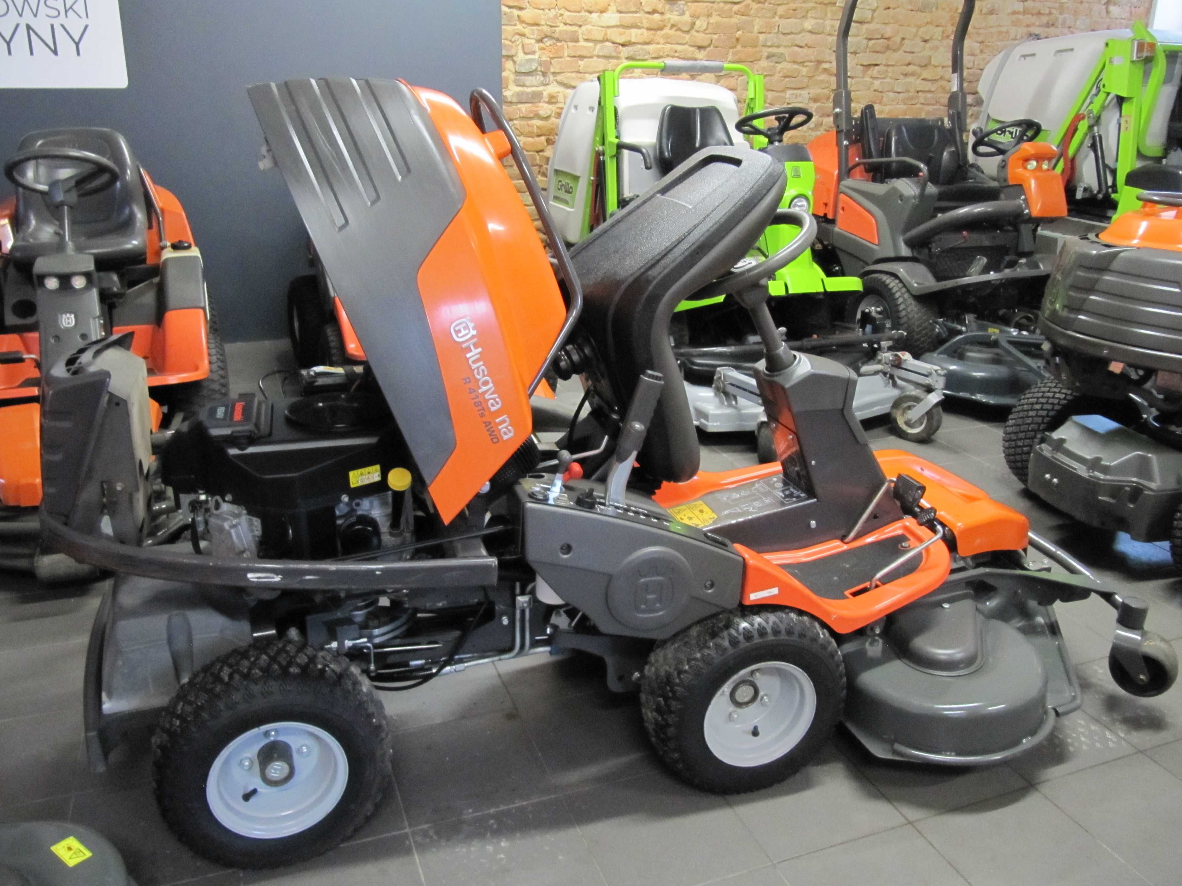 Traktorek Kosiarka Rider Husqvarna R 418Ts 4X4