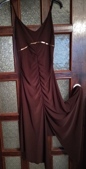 Brązowa sukienka na ramiączkach M/L