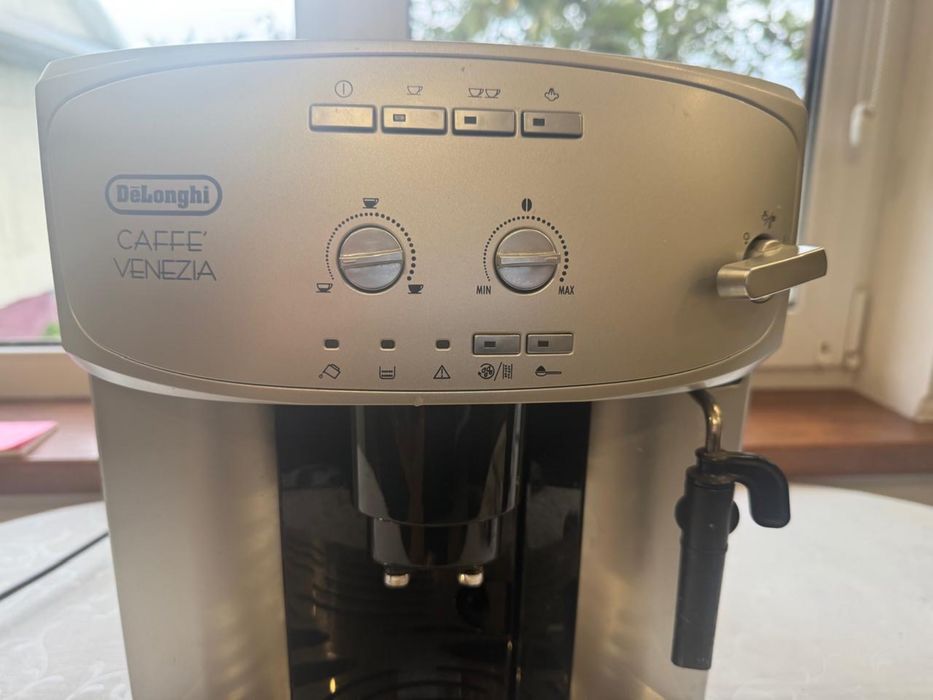 Кавомашина DeLonghi Caffe Venezia