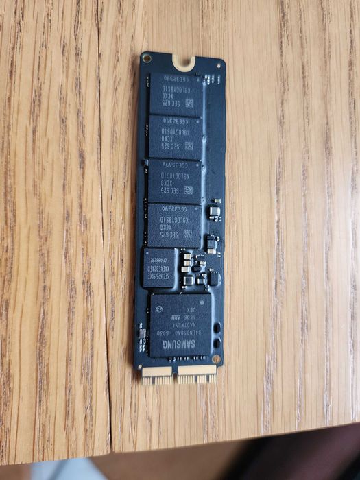 Samsung 128GB SSD for Apple MacBook (MZ-JPV128S/0A6) pCie nVme