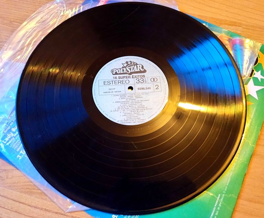 16 Super Êxitos - 1975/76