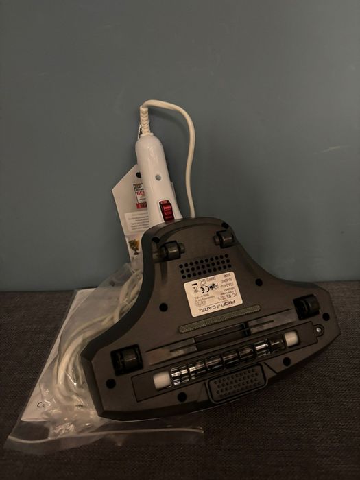 Nowy Odkurzacz ręczny  przeciw roztoczom ze światłem sterylizacyjnym